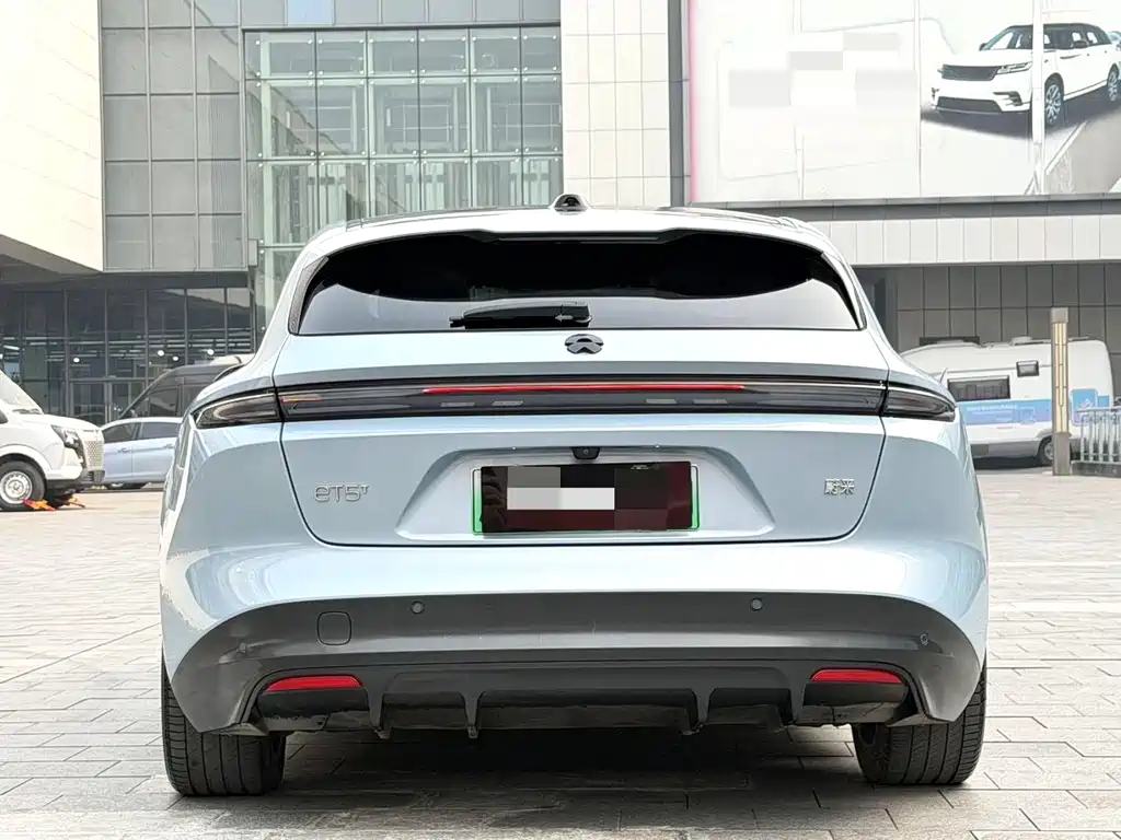 NIO NIO ET5T