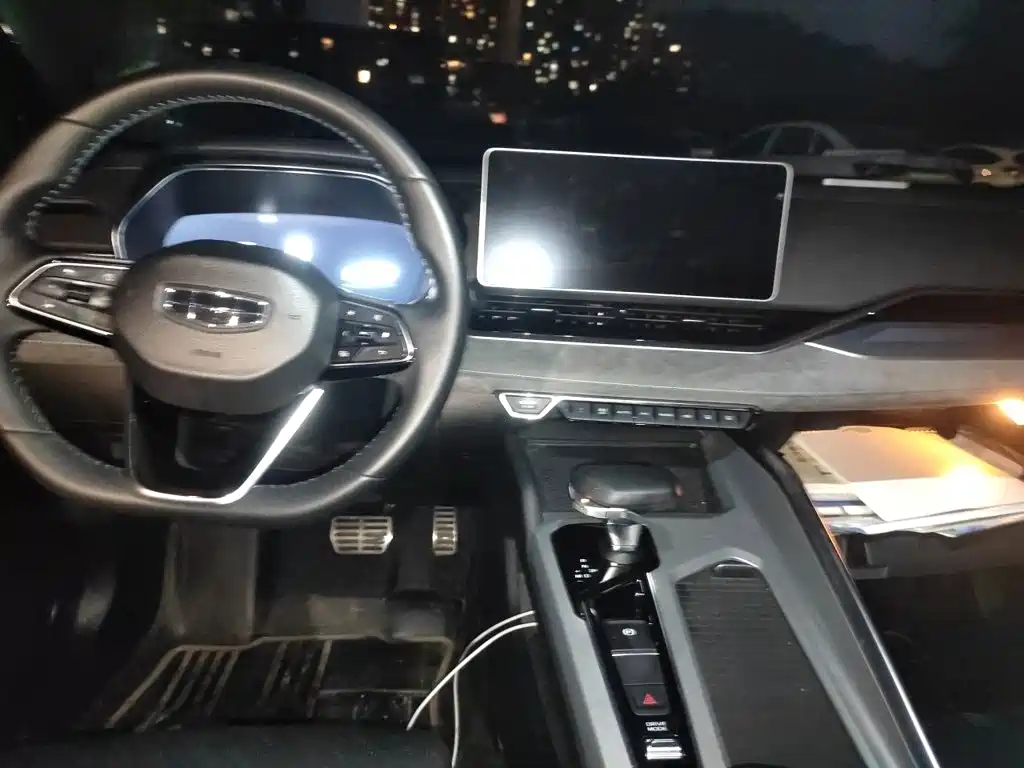 Geely Xingrui — миниатюра 13