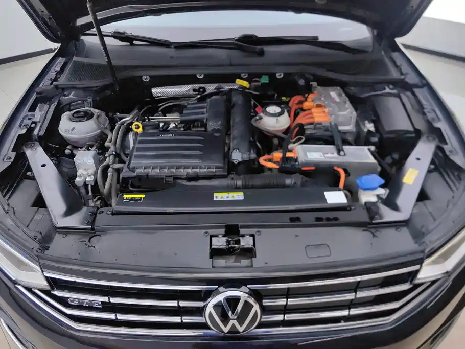 Volkswagen 迈腾 PHEV — миниатюра 10