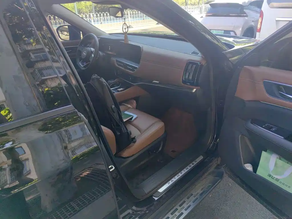Nissan Teramont — миниатюра 18