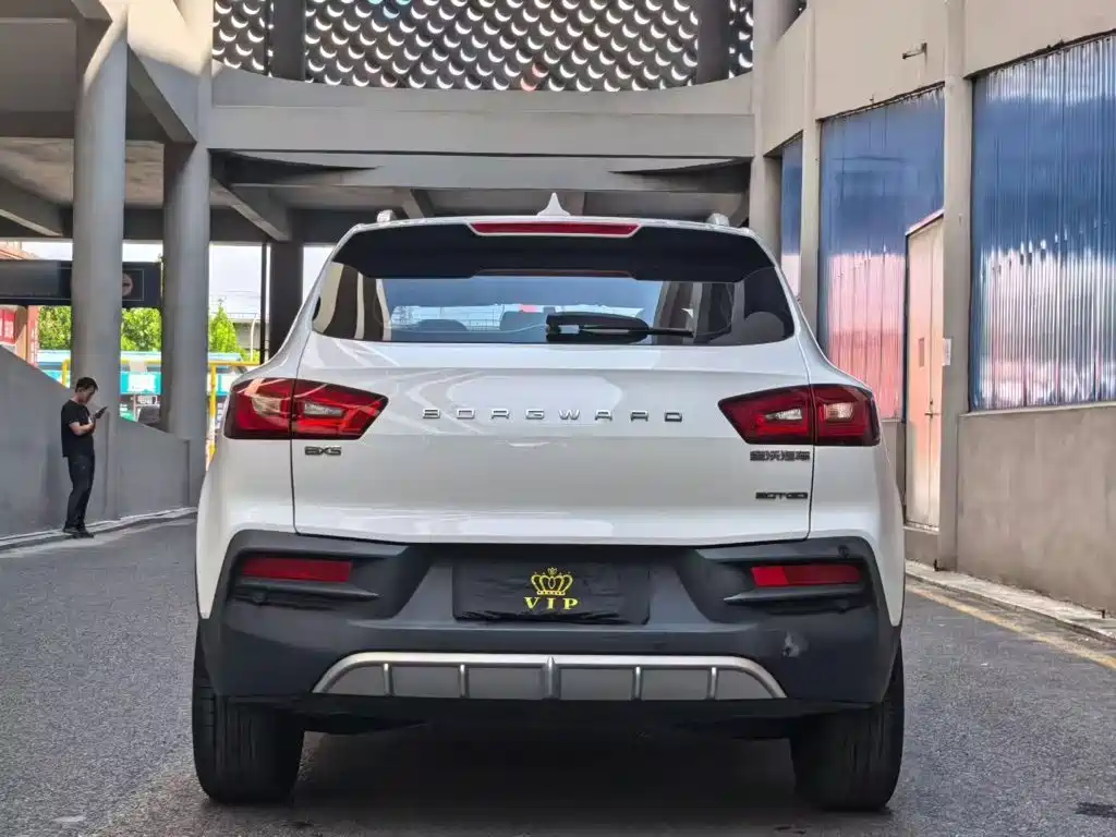 Borgward BX5 — миниатюра 6