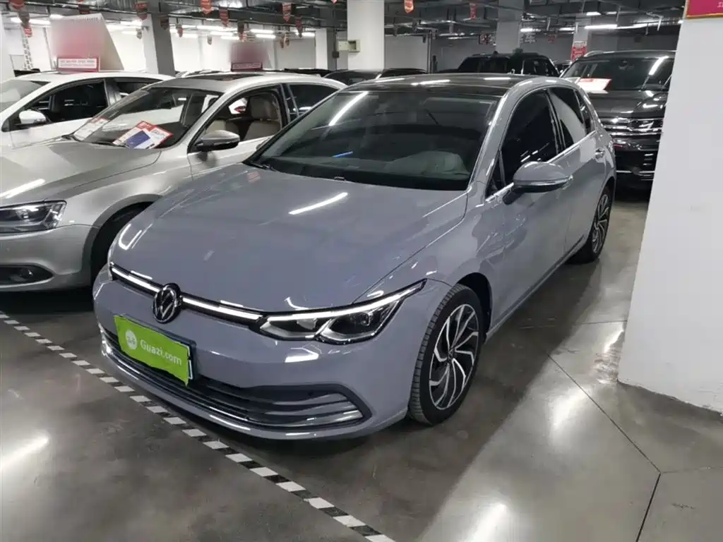 Volkswagen Golf 2022