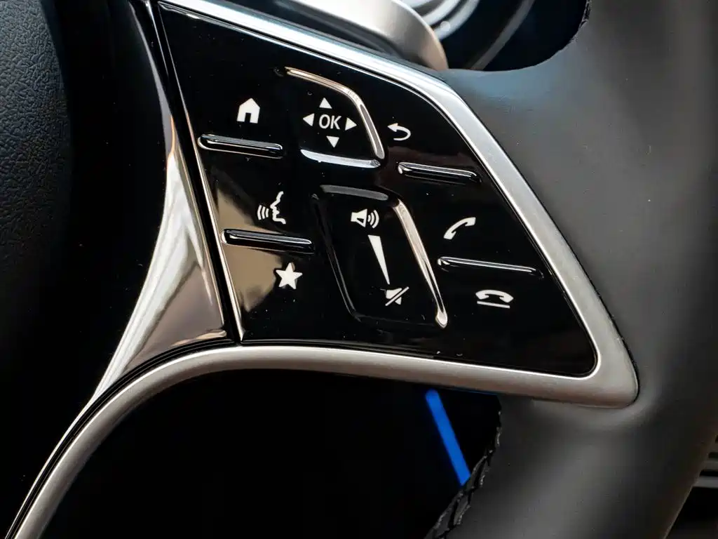 Mercedes-Benz E-Class E 2025 E 300 L Luxury
