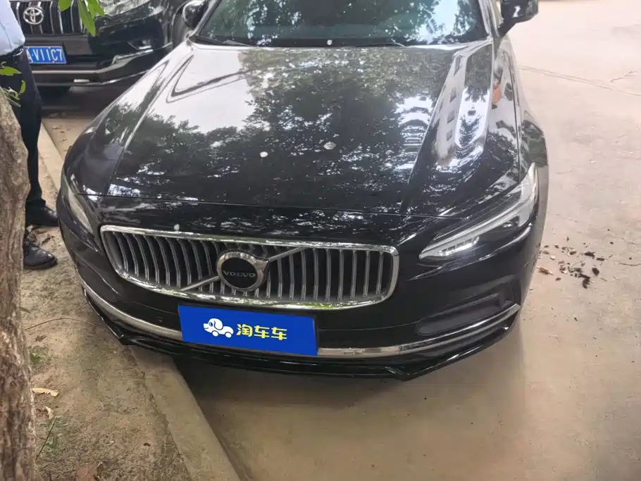Volvo S90 — миниатюра 2