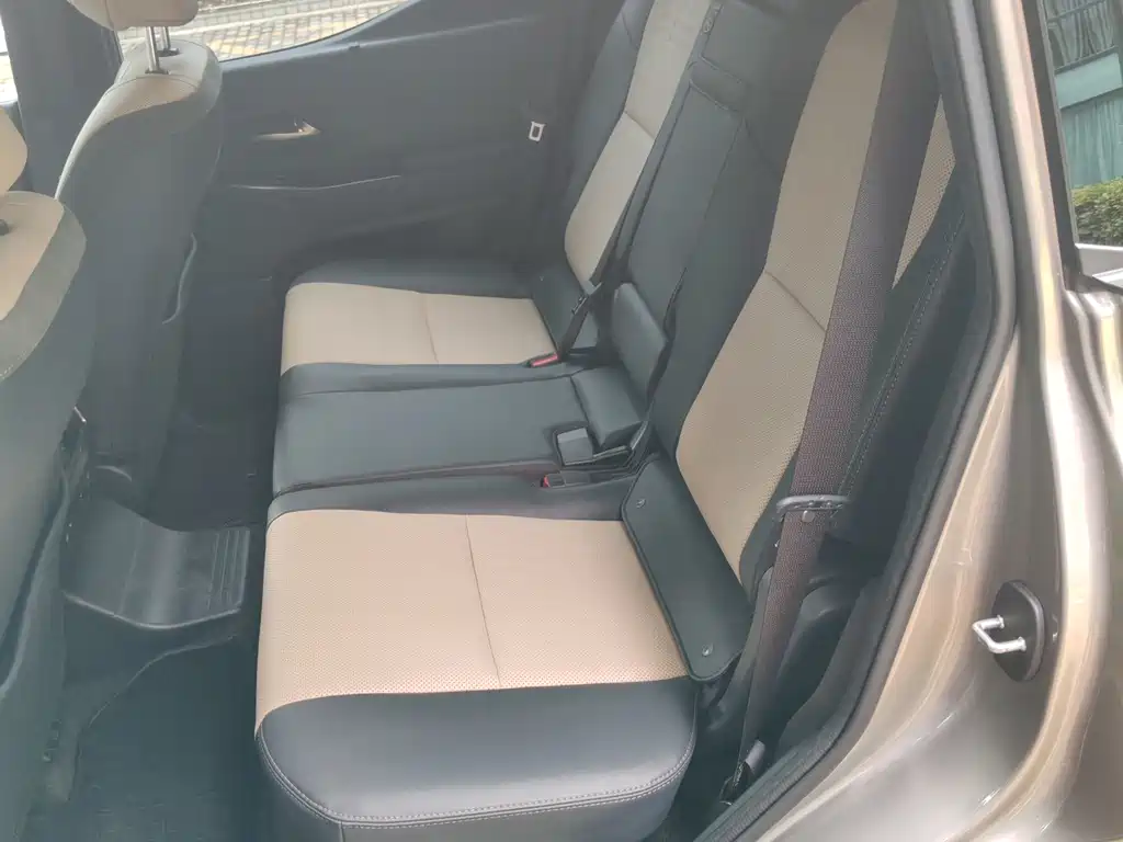Lexus GX — миниатюра 6