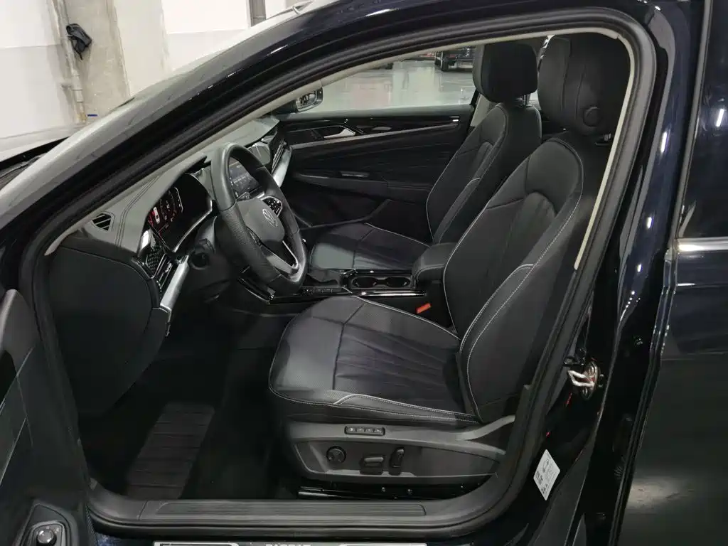 Volkswagen Passat — миниатюра 10