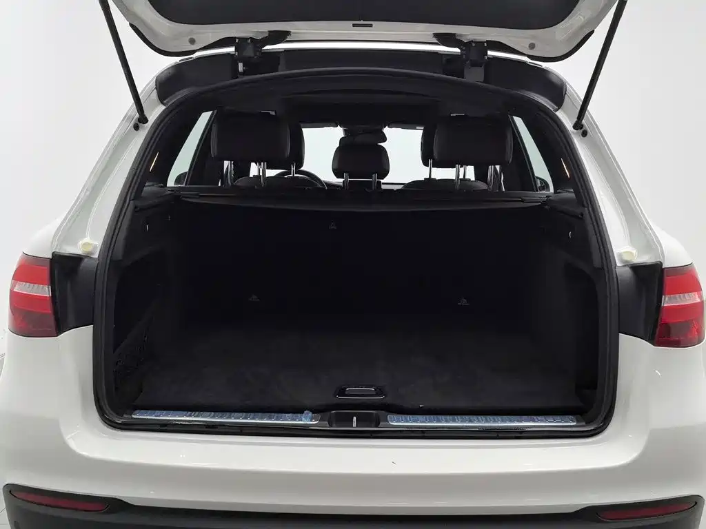 Mercedes-Benz GLC — миниатюра 16