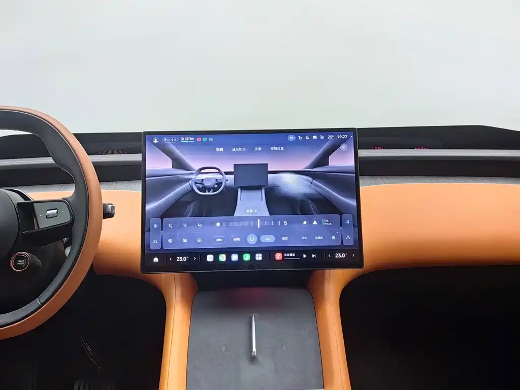 Xiaomi YU7 — миниатюра 12