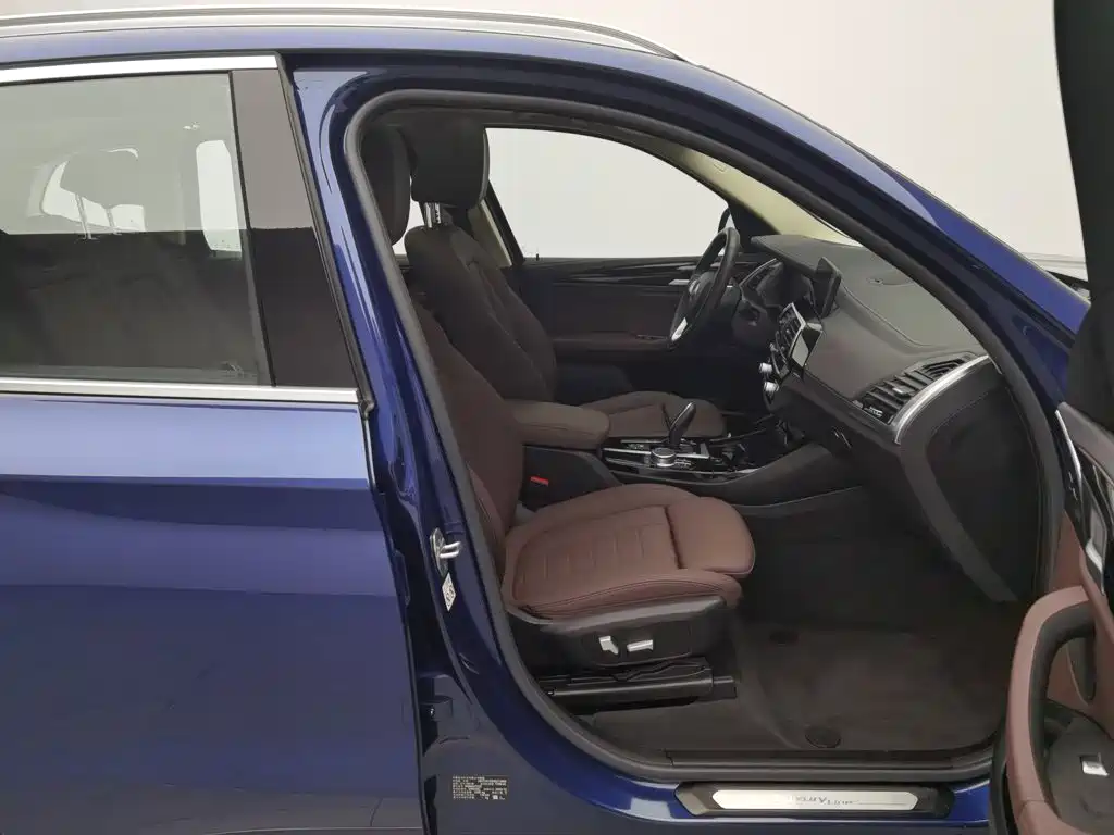 BMW X3 — миниатюра 23