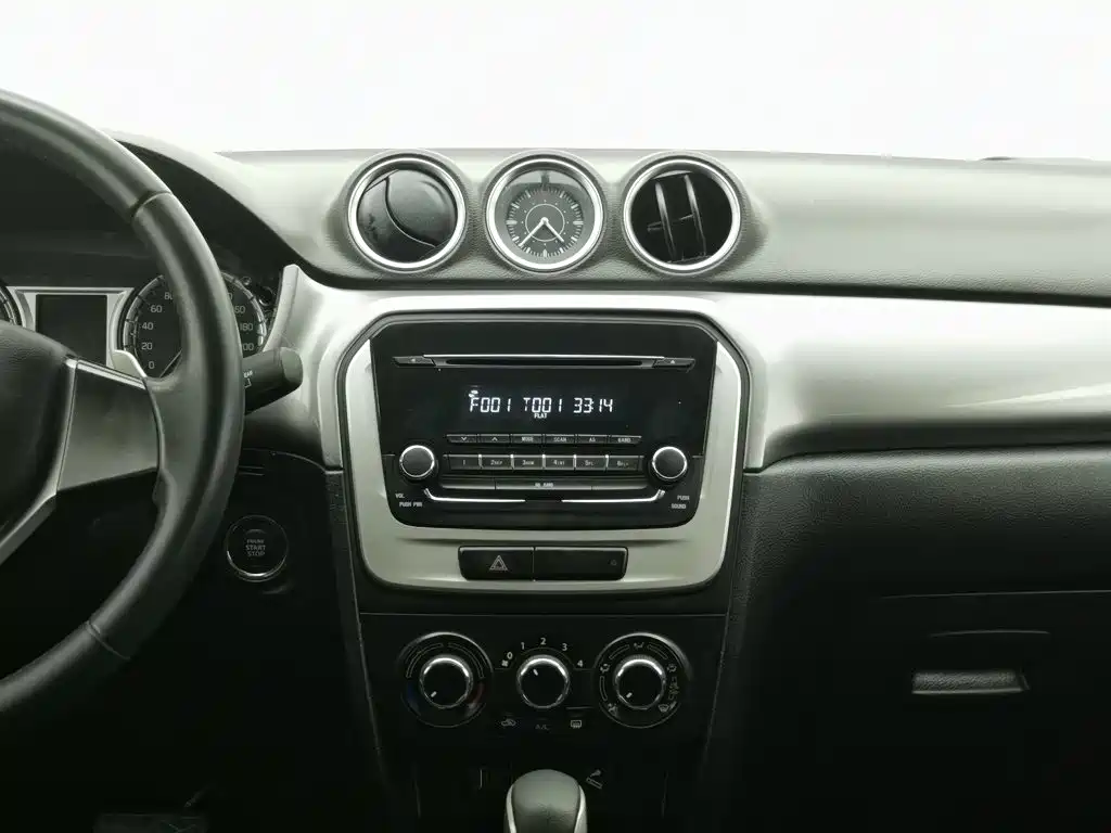 Suzuki Vitara — миниатюра 12