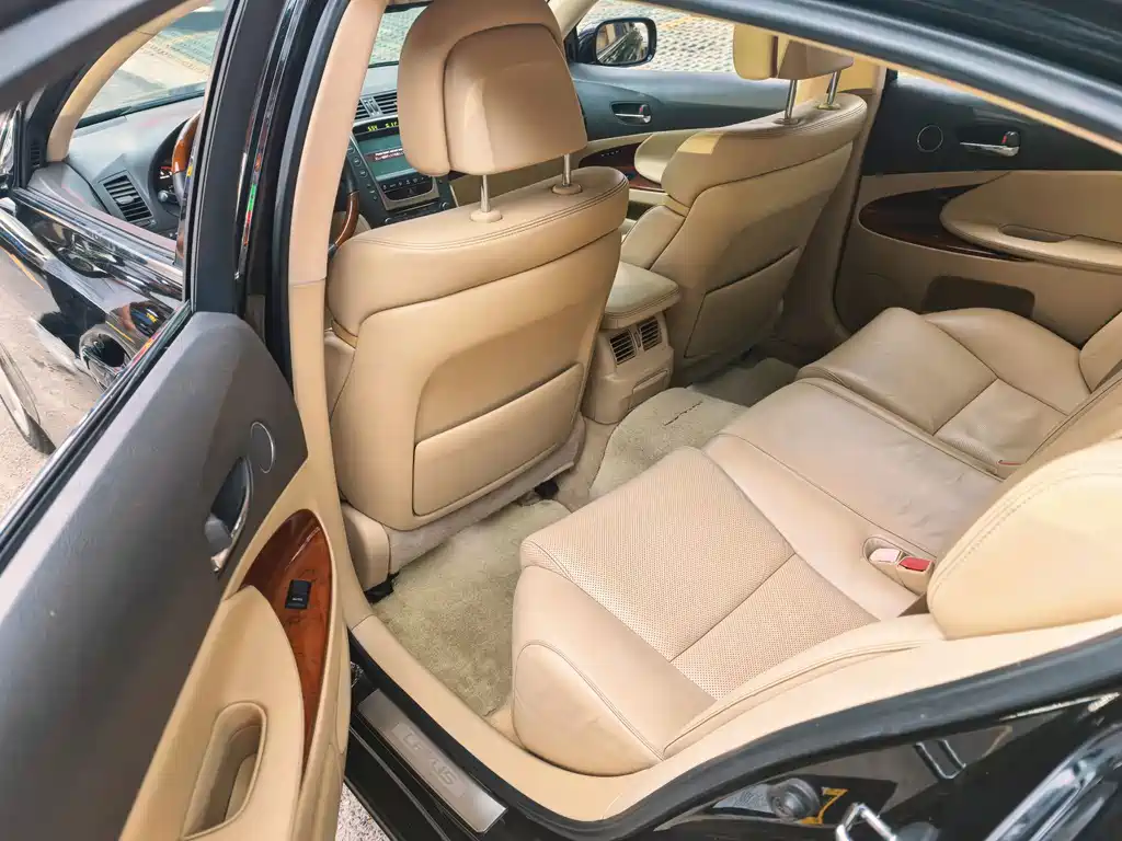 Lexus GS — миниатюра 6