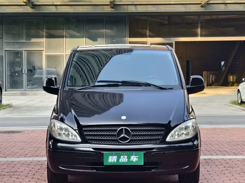 Mercedes-Benz Vito — миниатюра 2