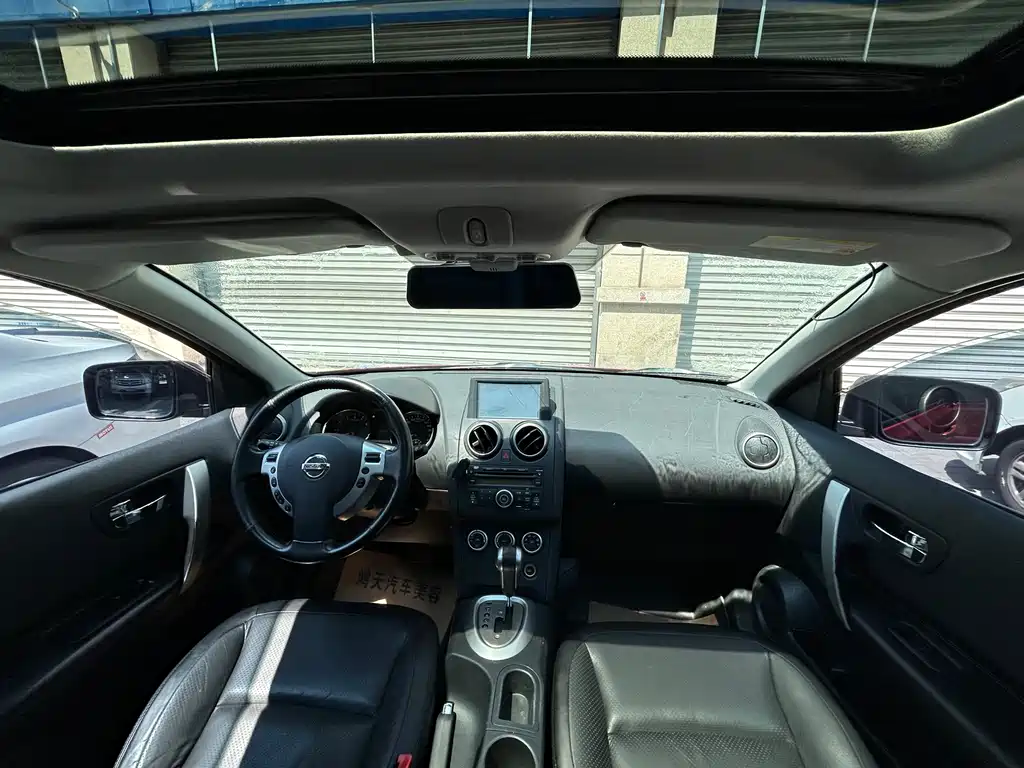Nissan Qashqai — миниатюра 9