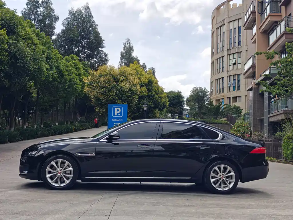 Jaguar XFL 2019 XFL 2.0T 250PS Luxury