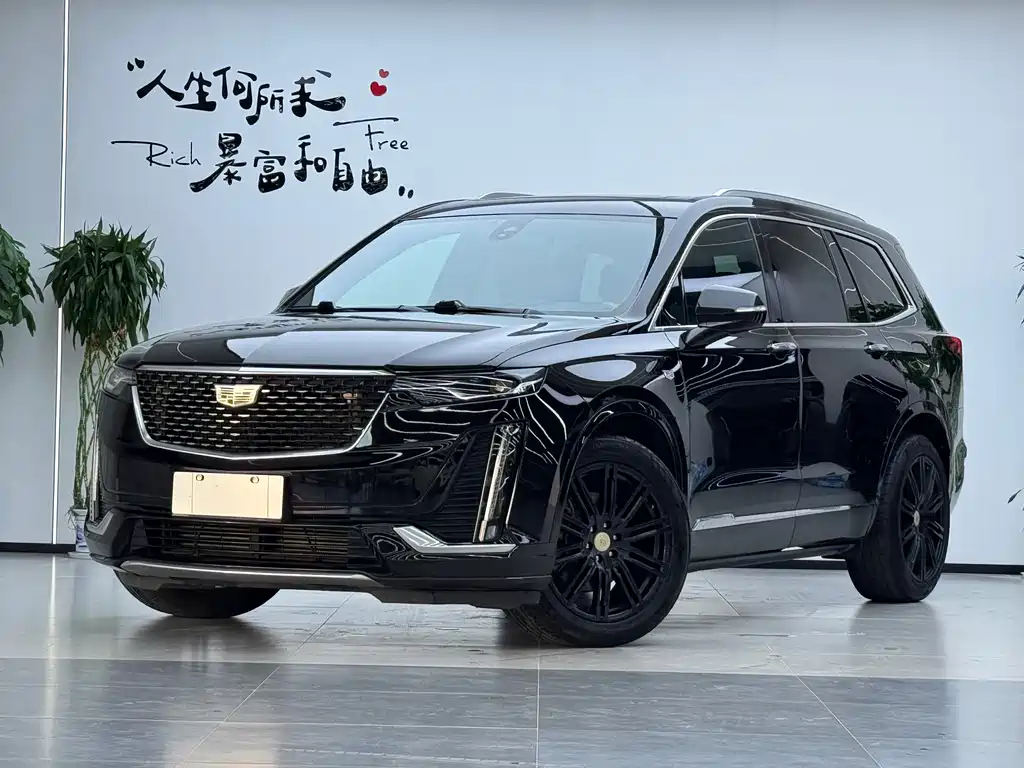 Cadillac XT6