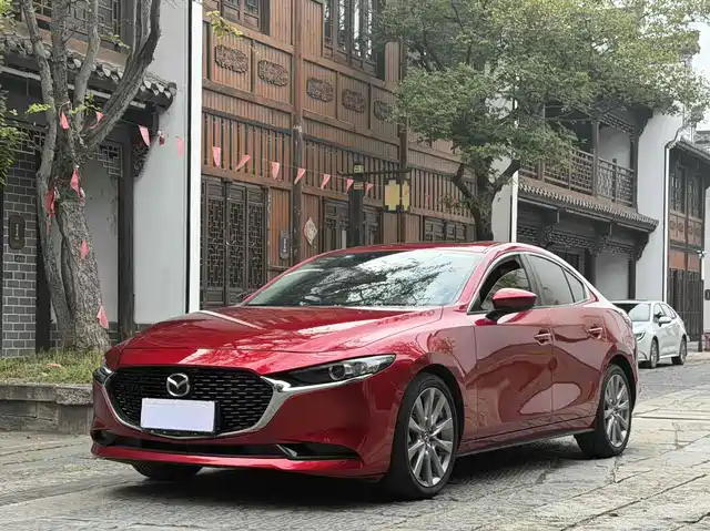 MAZDA  3 ANGKESAILA