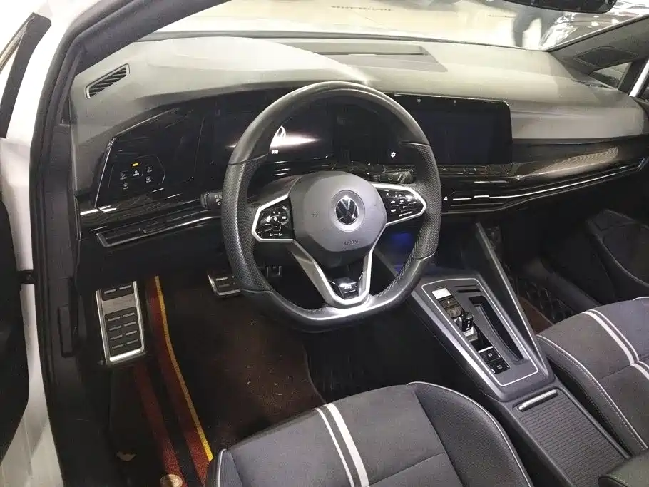 Volkswagen Golf — миниатюра 12