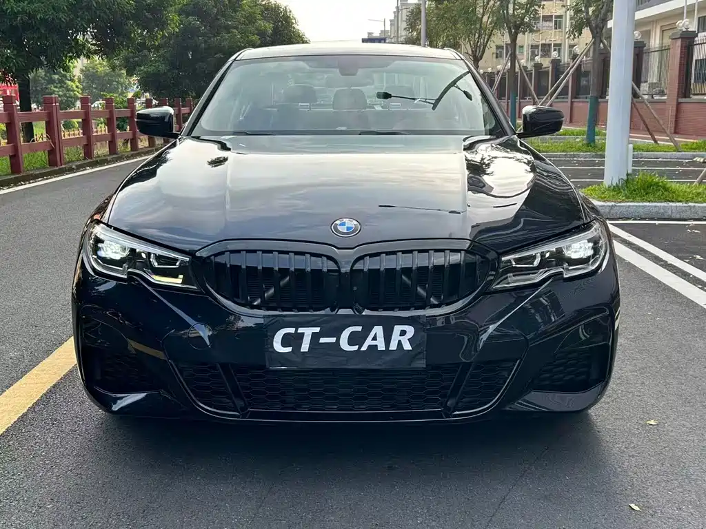 BMW 3 Series — миниатюра 2