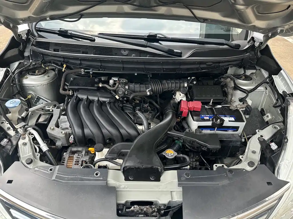 Nissan Livina — миниатюра 17
