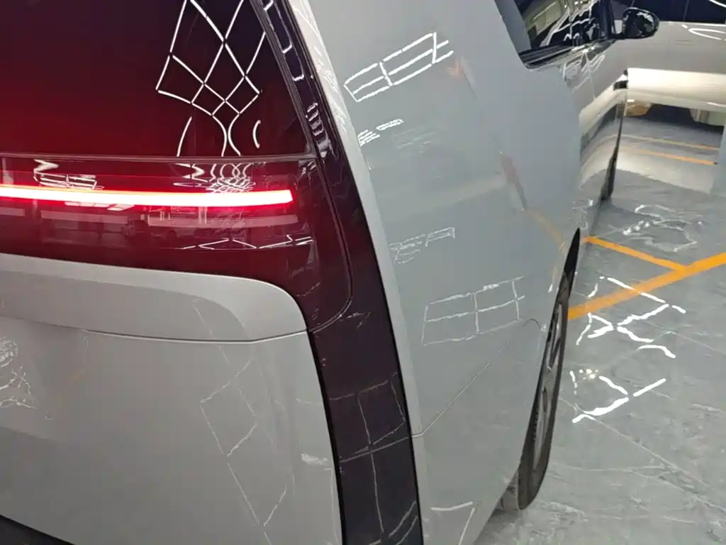 Li Auto Li MEGA — миниатюра 8