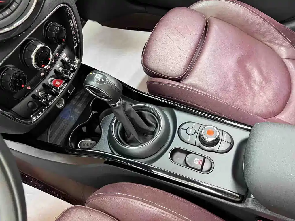 MINI Mini Clubman — миниатюра 24