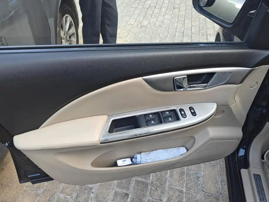 Buick Excelle — миниатюра 7