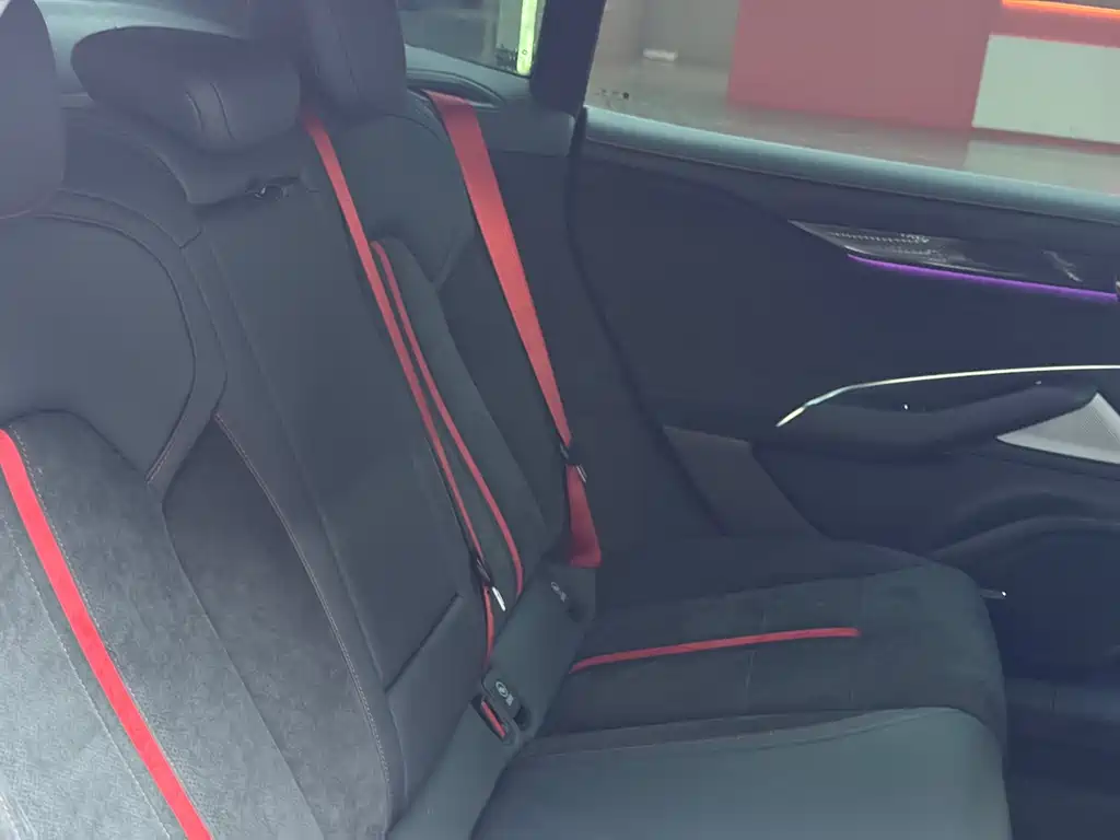 XIAOMI CAR XIAOMI SU7 ULTRA