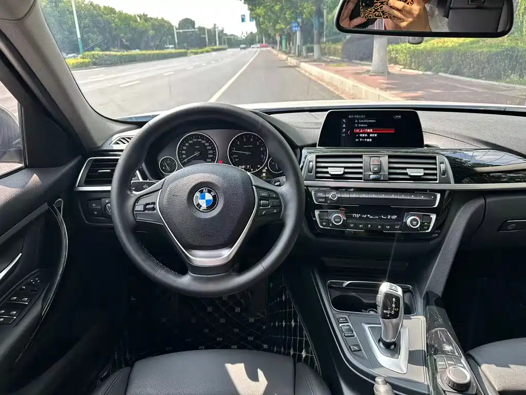 BMW 3 Series 3 2018 320Li Fashion