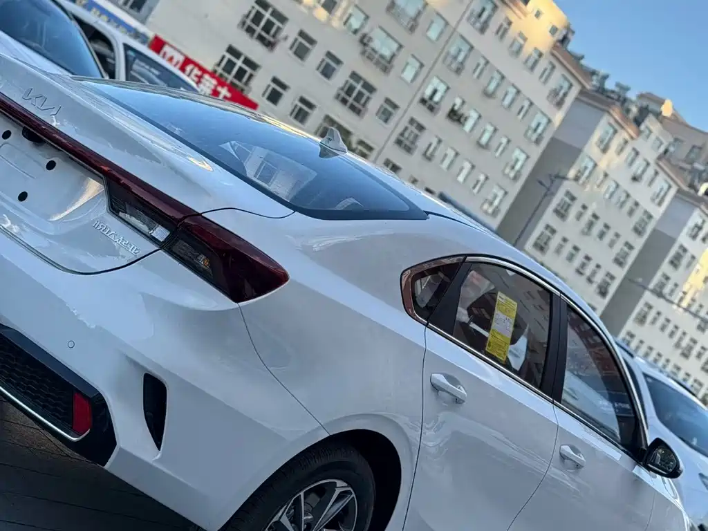 Kia K3 — миниатюра 17