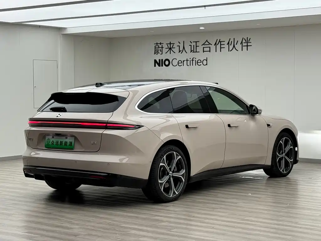 NIO ET5T 2025 75kWh Touring