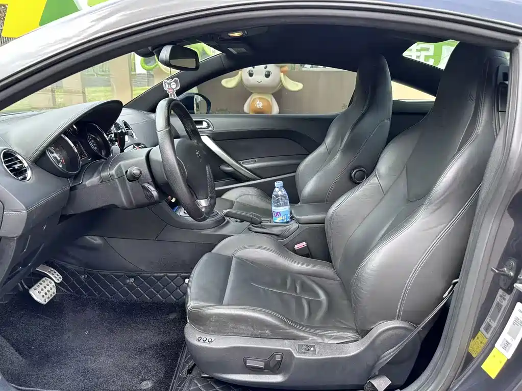 Peugeot RCZ — миниатюра 11