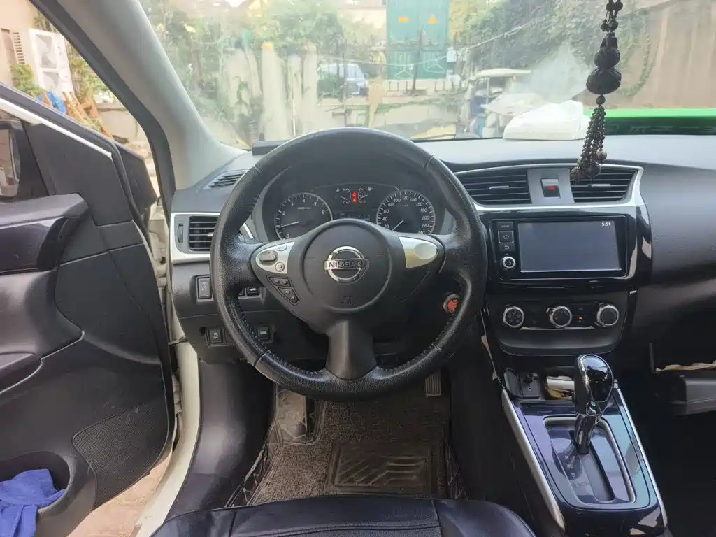 Nissan Sylphy — миниатюра 6