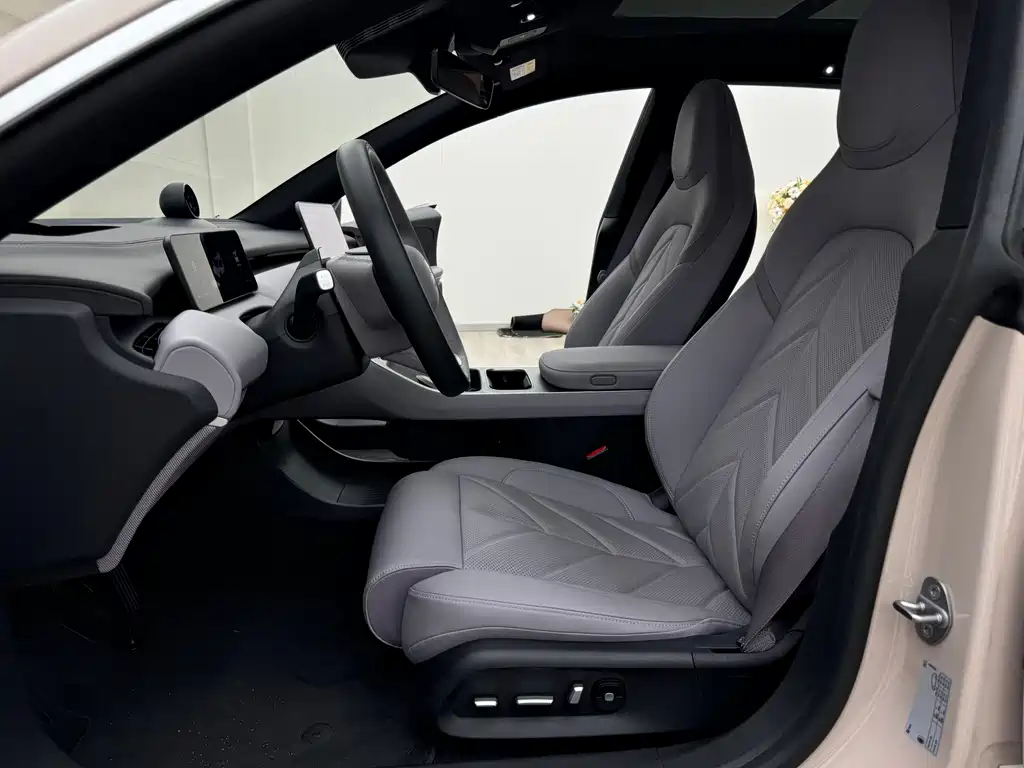 NIO ET5T 2025 75kWh Touring