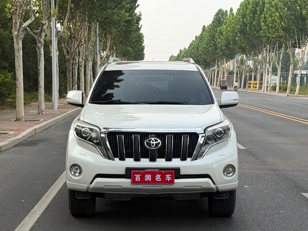Toyota Land Cruiser Prado 2016 2.7L AT Luxury