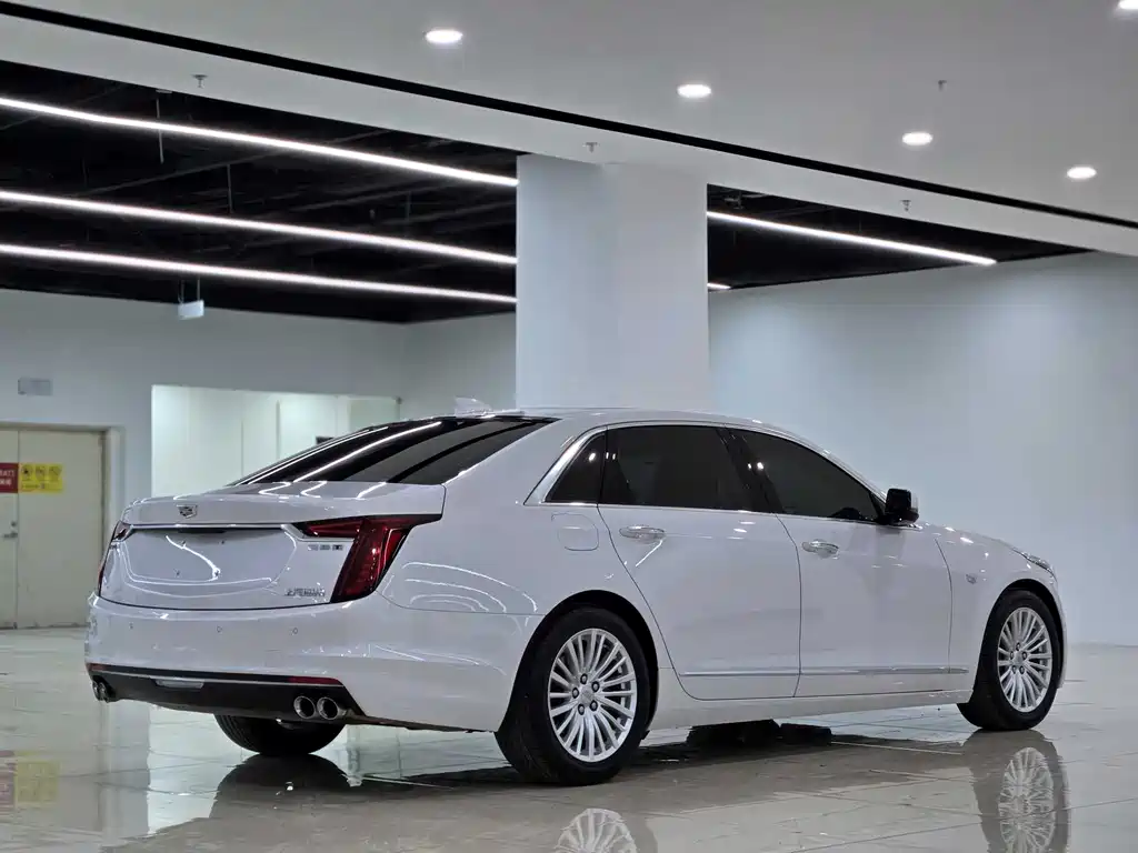 Cadillac CT6 2022 28T Luxury