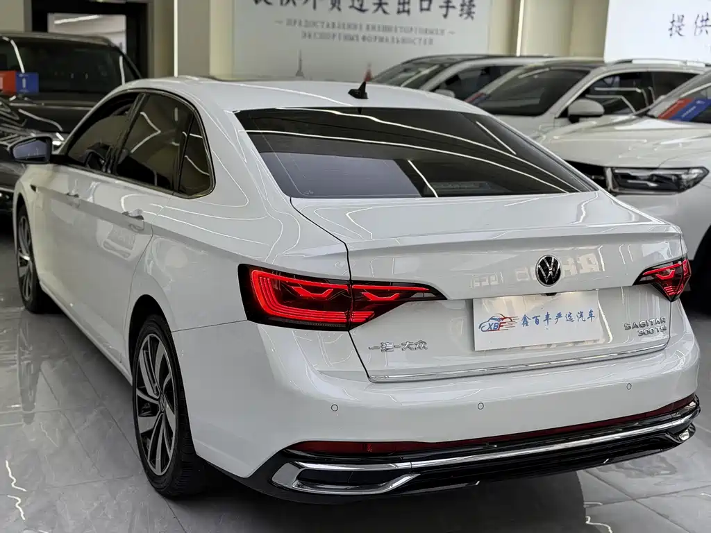 Volkswagen Sagitar — миниатюра 10