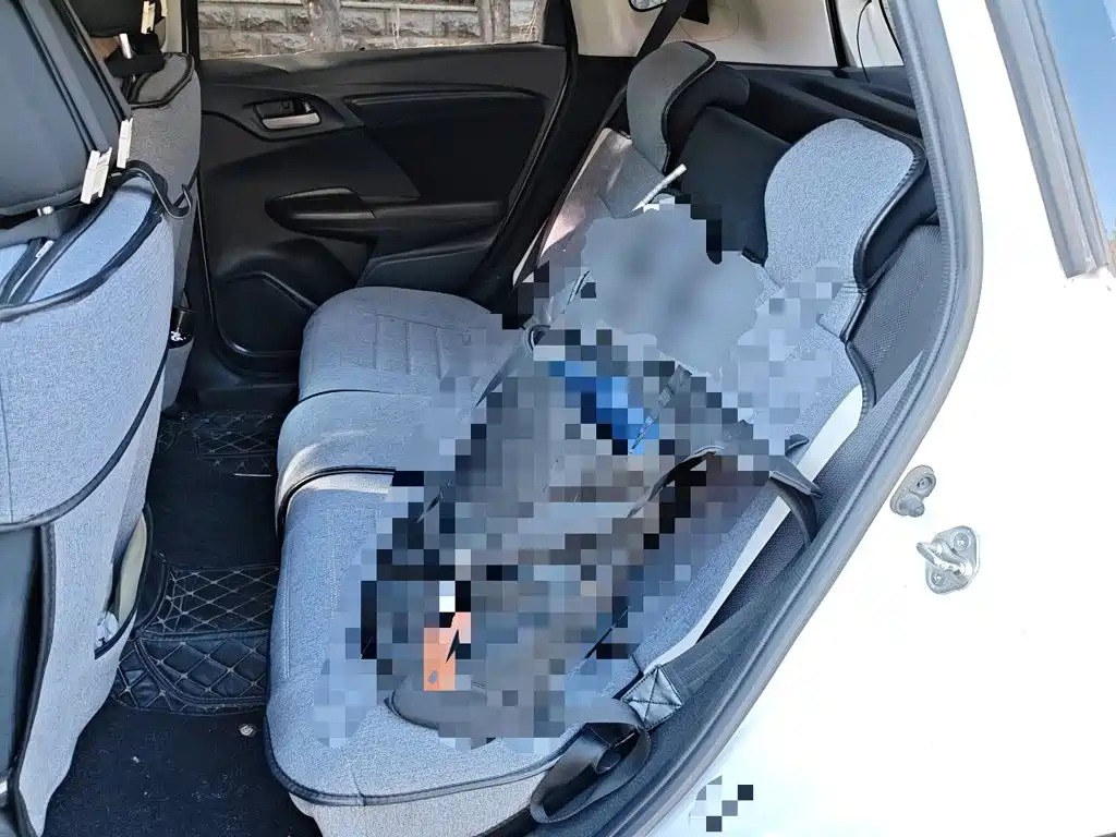 Honda Fit — миниатюра 18