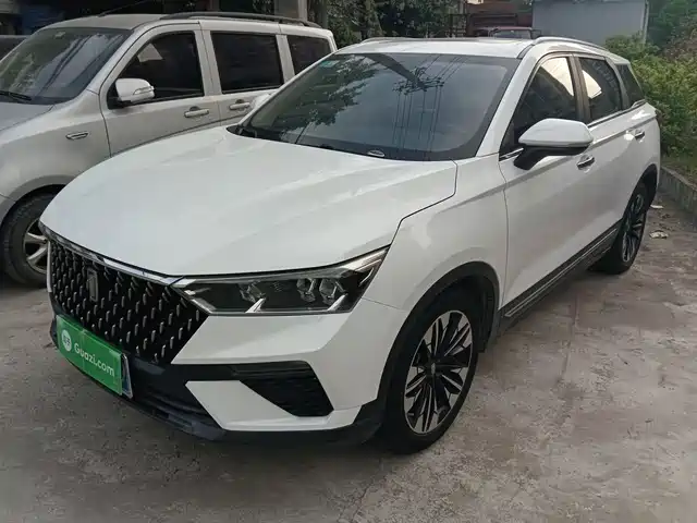 2019 Bestune T77