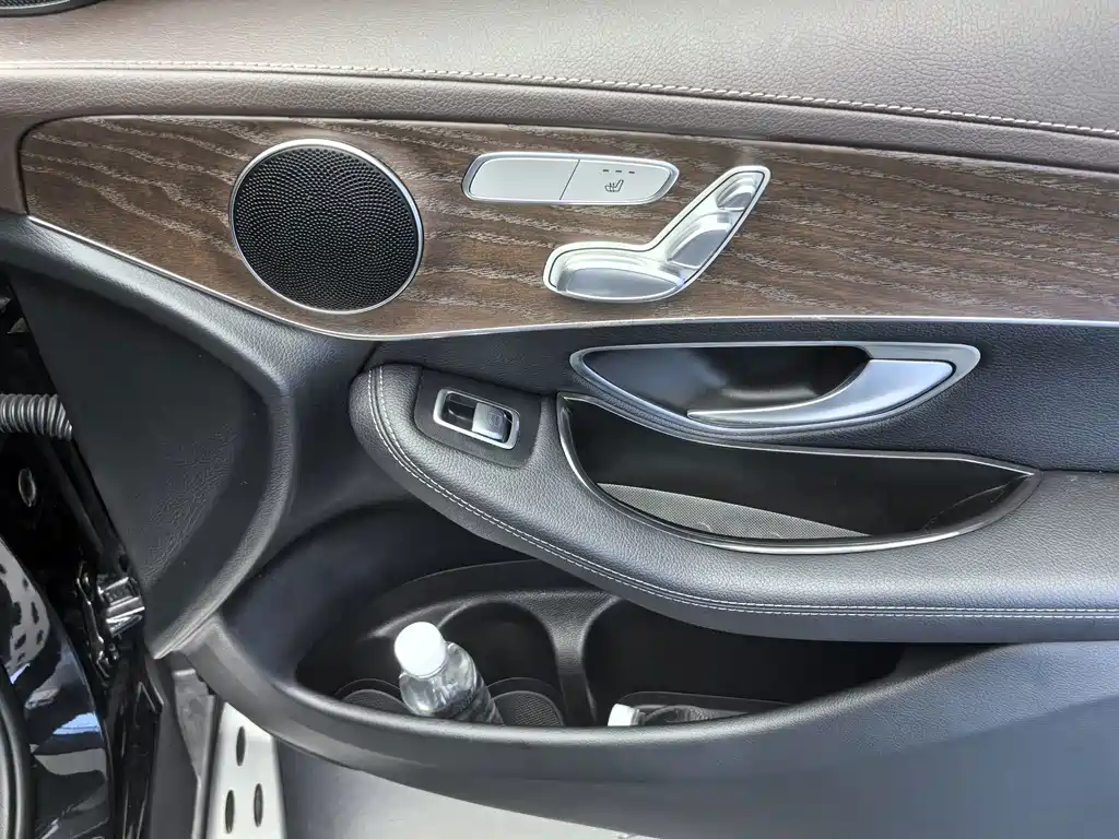 Mercedes-Benz GLC — миниатюра 17