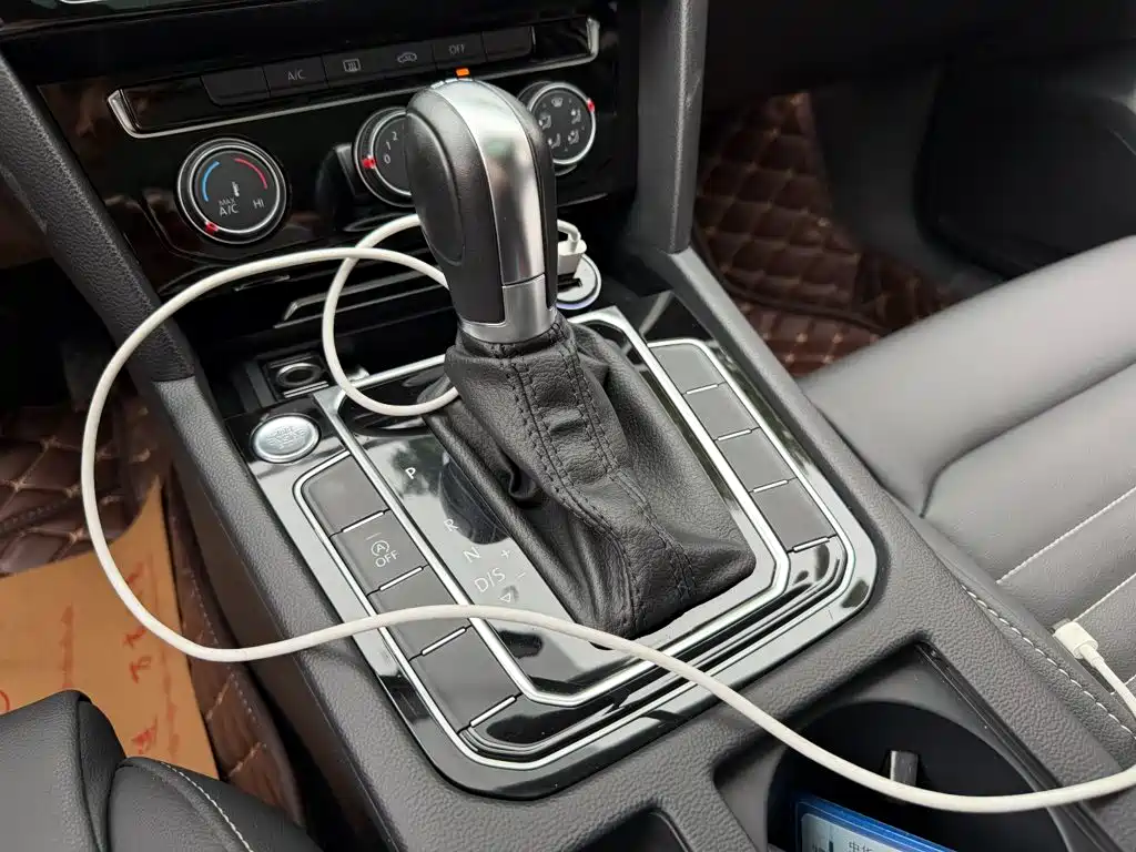 Volkswagen Magotan — миниатюра 9