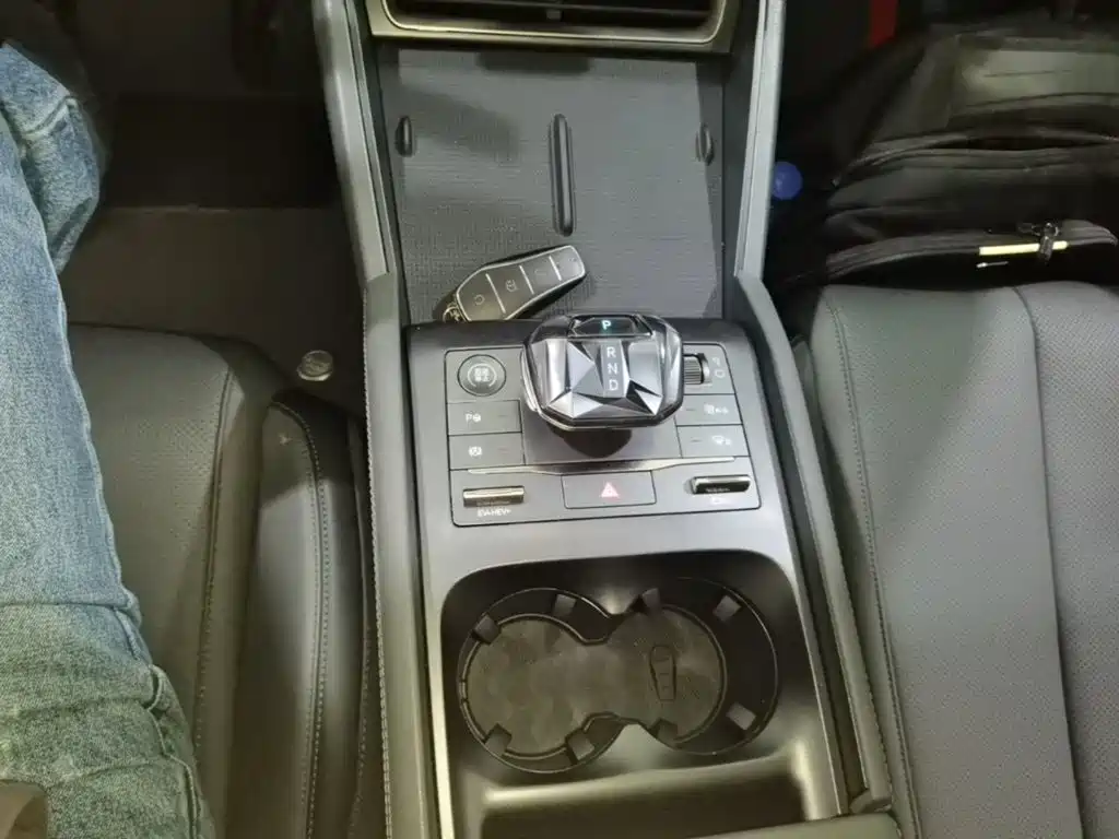 BYD Qin L — миниатюра 14