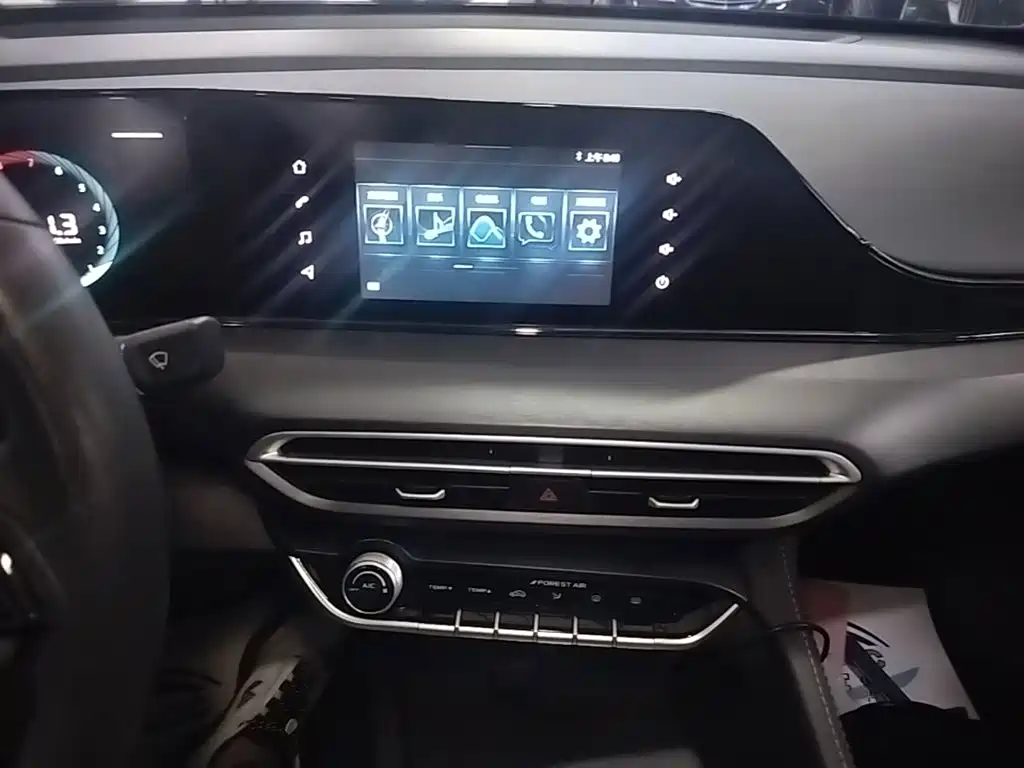 Changan Eado — миниатюра 13