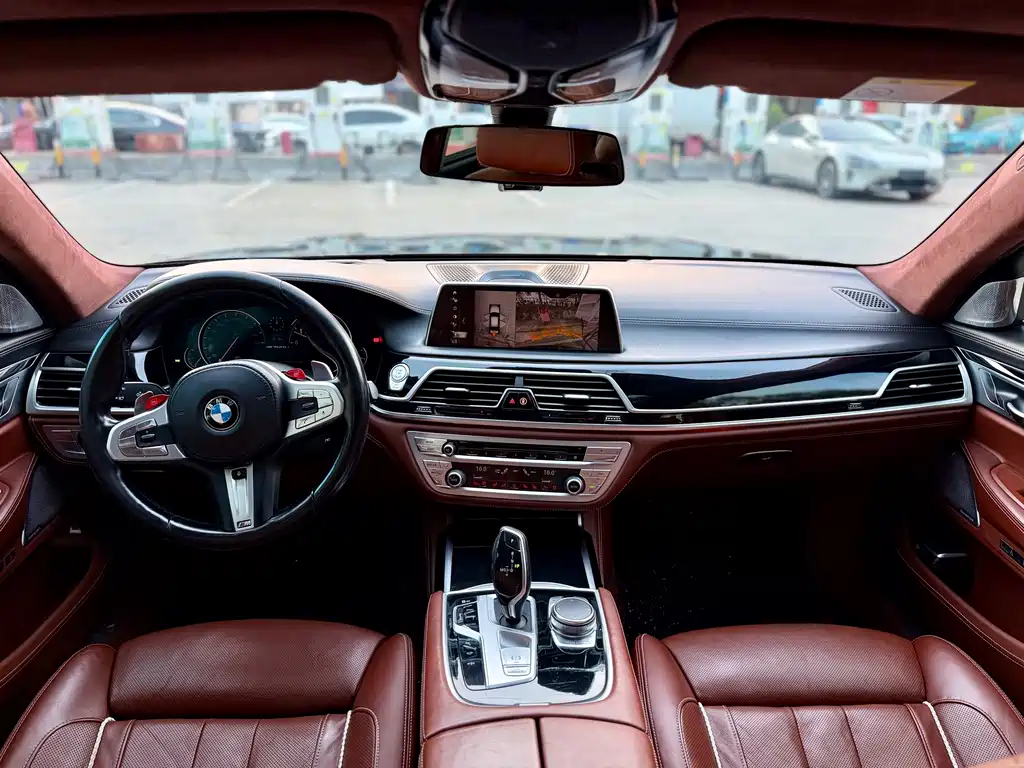 BMW 7 Series 7 2018 740Li xDrive Premium M Sport