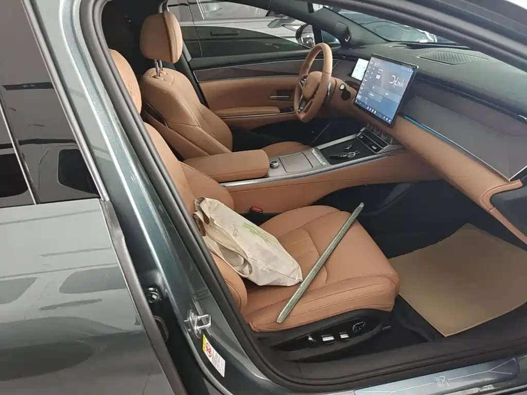 BYD Han L — миниатюра 25