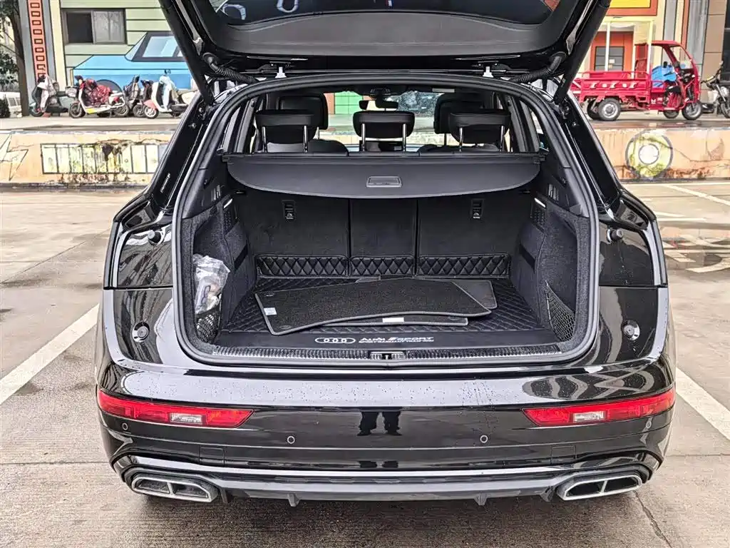 Audi Q5L — миниатюра 14