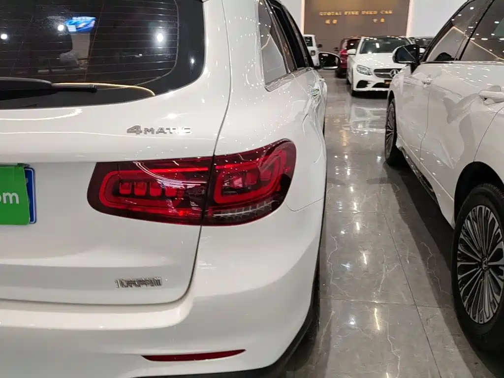 Mercedes-Benz GLC — миниатюра 8