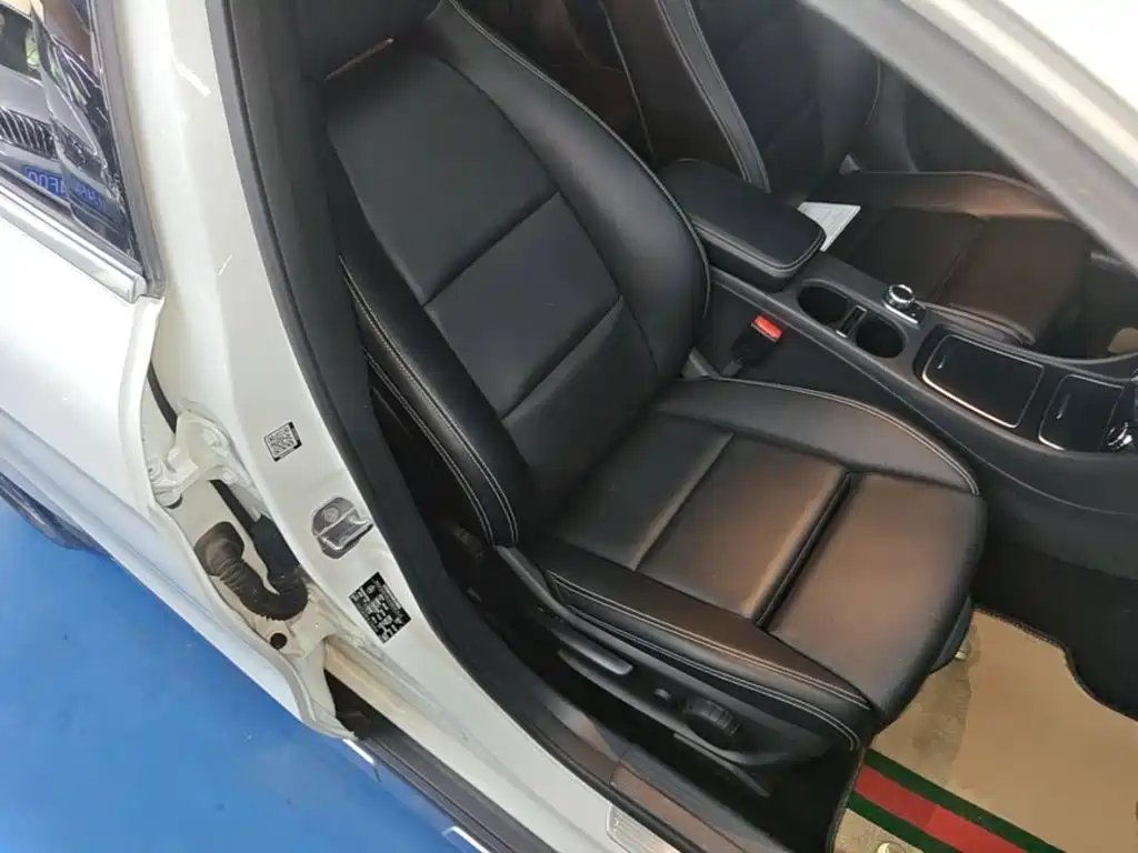 Mercedes-Benz GLA — миниатюра 25