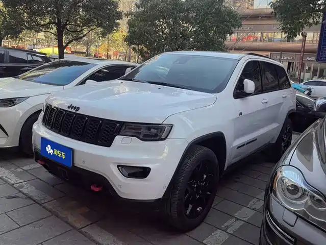 jeep grand-cherokee