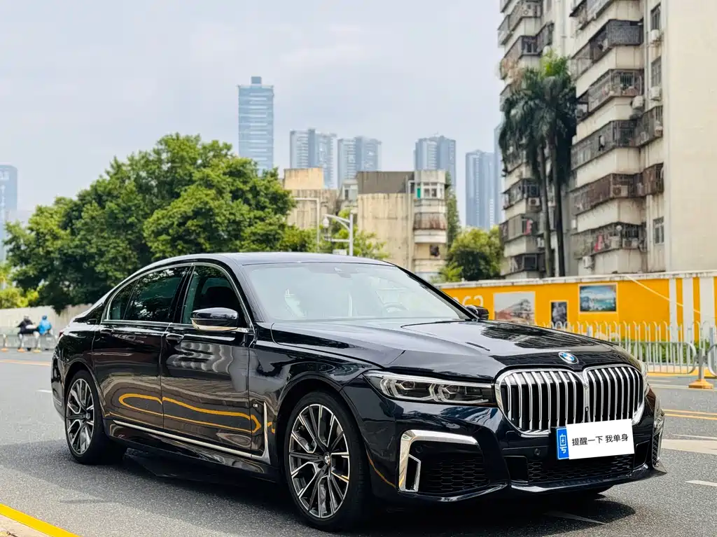 BMW 7 SERIES