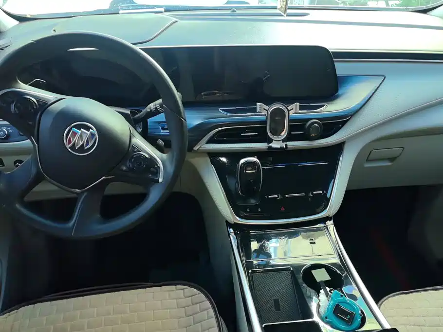 Buick GL8 — миниатюра 12